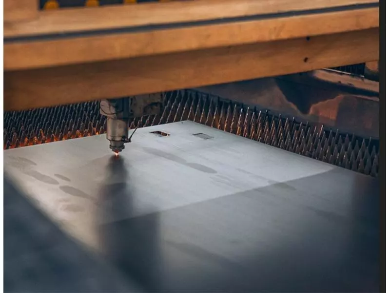 laser welding.webp